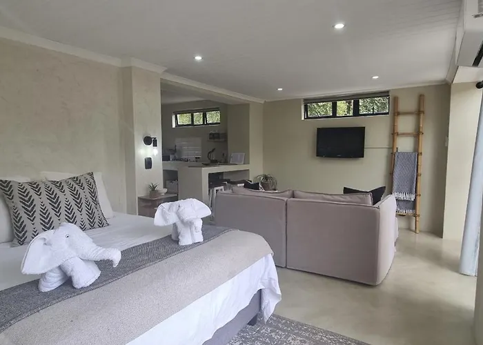Buffalo Thorn Villa Next To Kruger National Park